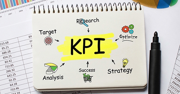 Put a Number on Your Mid-Year Performance with the Right KPIs